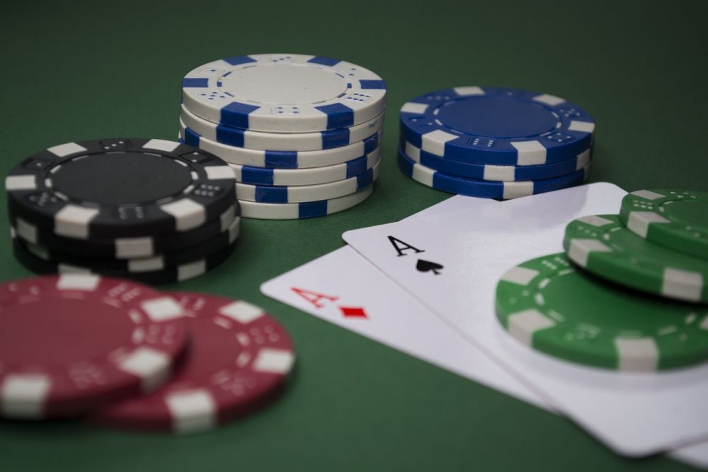 Kortspillet 21: En dybdegående fortælling om et populært casino-spil
